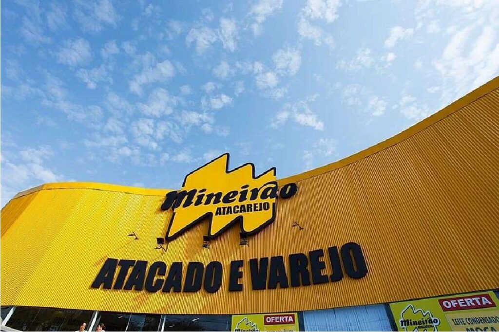 Fachada de uma loja do Mineirão Atacarejo